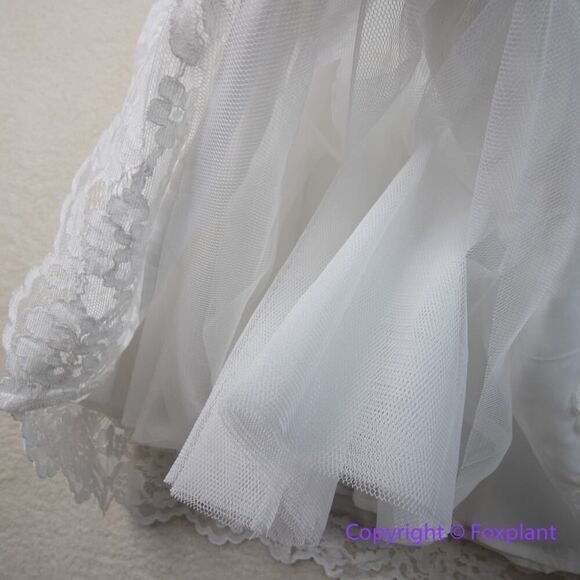 New!  Express Bridal Lace Strapless Sweetheart Dress, size 2 - Picture 10 of 16